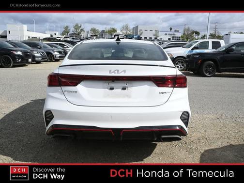 Snow White Pearl 2023 Kia Forte GT