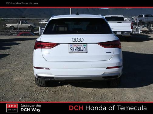 2024 Audi Q3 Premium 40 TFSI quattro Tiptronic