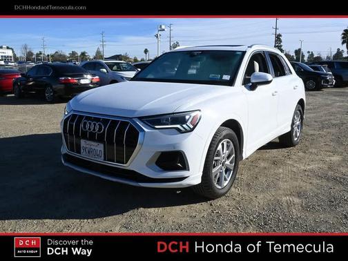 2024 Audi Q3 Premium 40 TFSI quattro Tiptronic