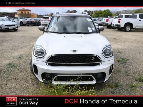 Nanuq White Metallic 2024 MINI Countryman Cooper S