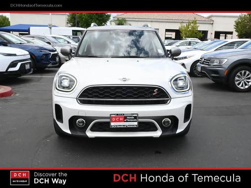 Nanuq White Metallic 2024 MINI Countryman Cooper S