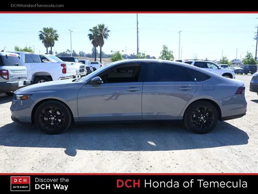 Urban Gray Pearl 2025 Honda Accord SE
