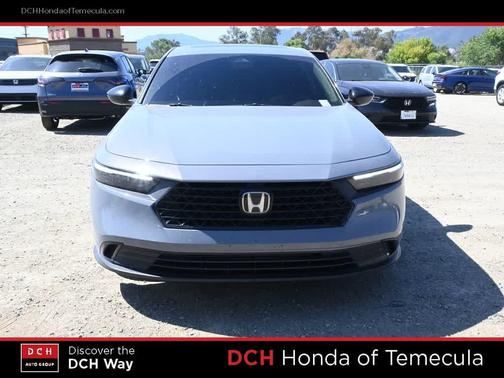 Urban Gray Pearl 2025 Honda Accord SE