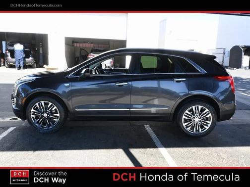 2017 Cadillac XT5 Premium Luxury