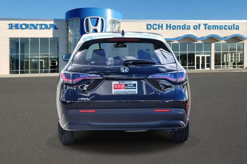 Crystal Black Pearl 2026 Honda HR-V LX