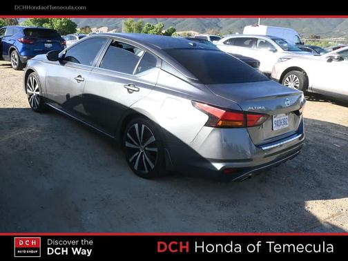 Gun Metallic 2022 Nissan Altima SR FWD