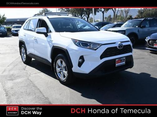 2021 Toyota RAV4 Hybrid XLE