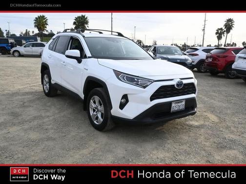 2021 Toyota RAV4 Hybrid XLE