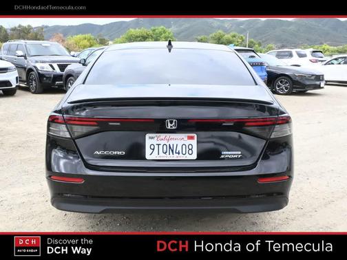 Crystal Black Pearl 2025 Honda Accord Hybrid Sport