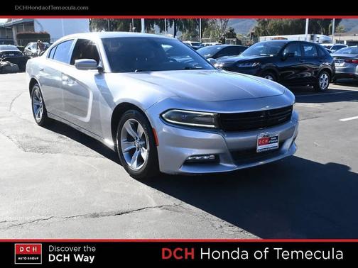 2016 Dodge Charger SXT