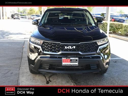 2022 Kia Sorento LX