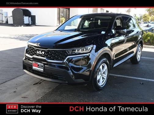 2022 Kia Sorento LX