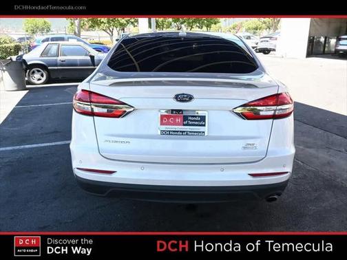 2020 Ford Fusion SE