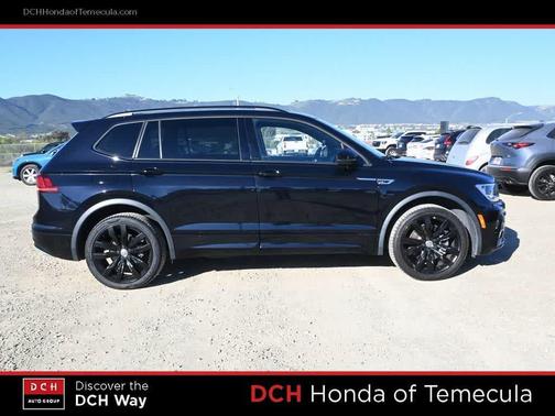 2021 Volkswagen Tiguan 2.0T SE R-Line Black