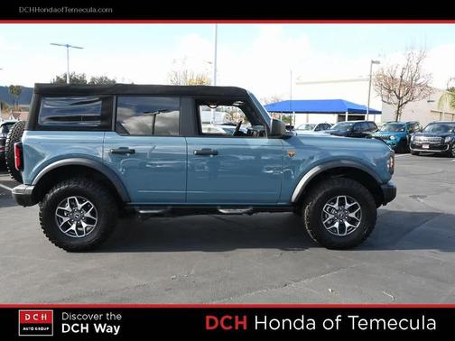 2022 Ford Bronco Badlands