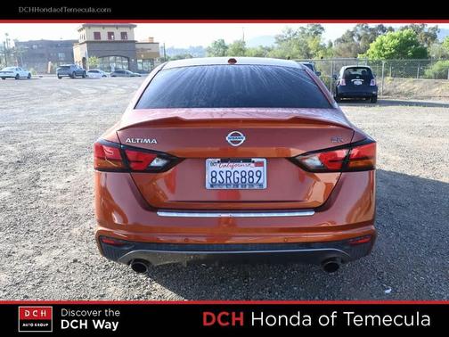 2020 Nissan Altima SR FWD