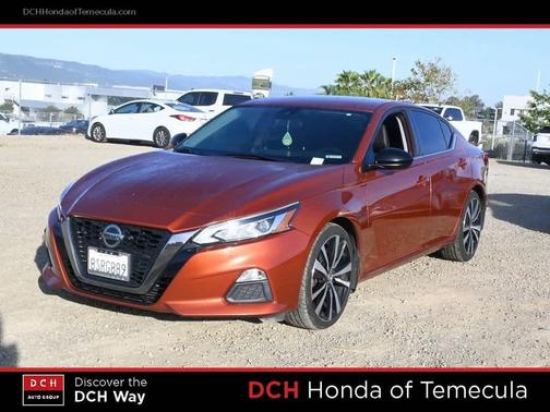 2020 Nissan Altima SR FWD