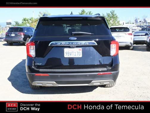 Agate Black Metallic 2022 Ford Explorer XLT