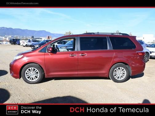 2016 Toyota Sienna XLE Premium
