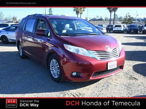 2016 Toyota Sienna XLE Premium