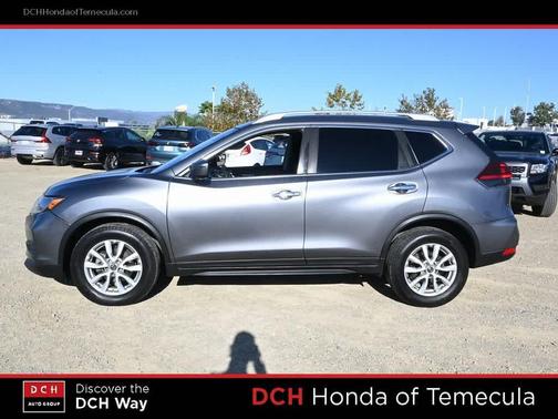 2020 Nissan Rogue SV