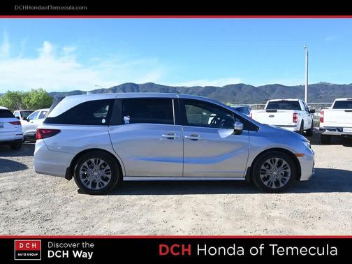 2025 Honda Odyssey Touring