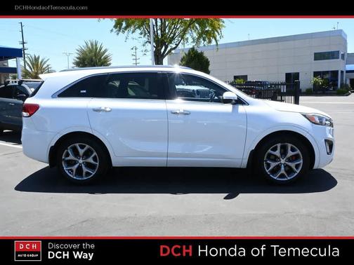 Snow White Pearl 2017 Kia Sorento SX