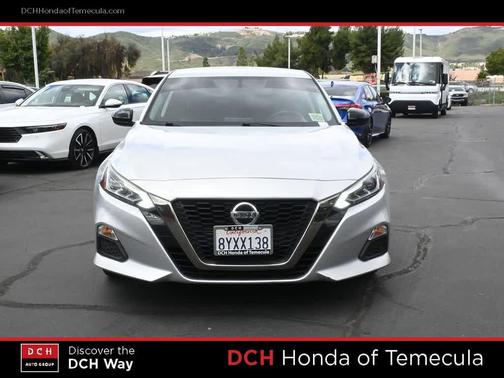 Brilliant Silver Metallic 2019 Nissan Altima 2.5 SR