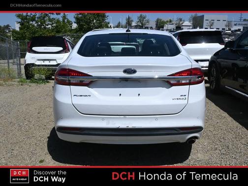Oxford White 2018 Ford Fusion Hybrid SE
