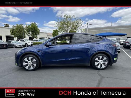 Deep Blue Metallic 2023 Tesla Model Y Long Range Dual Motor All-Wheel Drive