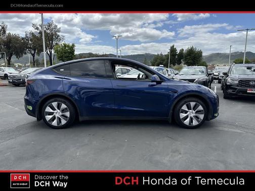 Deep Blue Metallic 2023 Tesla Model Y Long Range Dual Motor All-Wheel Drive