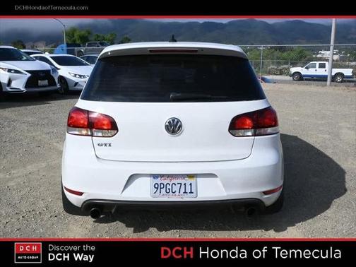 2014 Volkswagen GTI Wolfsburg Edition