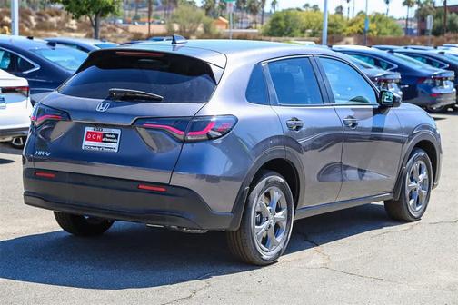 2026 Honda HR-V LX