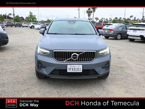 Fjord Blue Metallic 2023 Volvo XC40 B5 Plus Bright Theme