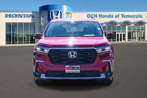 2025 Honda Pilot Touring 8-Passenger