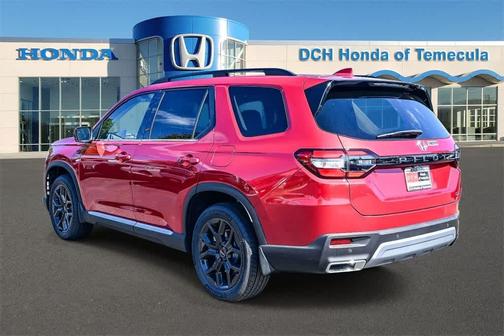 2025 Honda Pilot Touring 8-Passenger