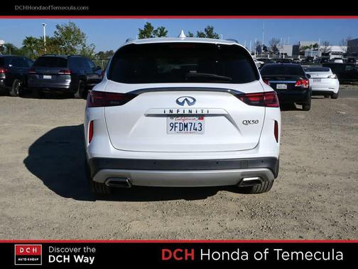 2023 INFINITI QX50 LUXE