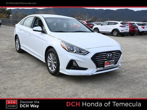 2018 Hyundai SONATA SE