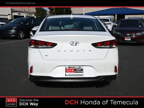 2018 Hyundai SONATA SE