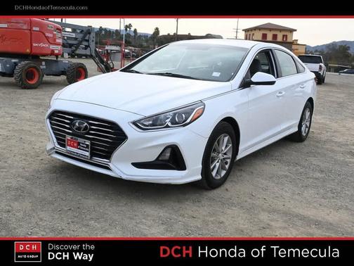 2018 Hyundai SONATA SE