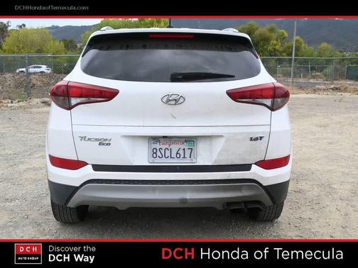 Dazzling White 2017 Hyundai TUCSON Eco