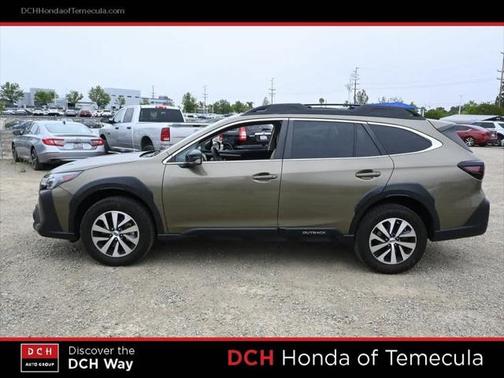 2023 Subaru Outback Premium