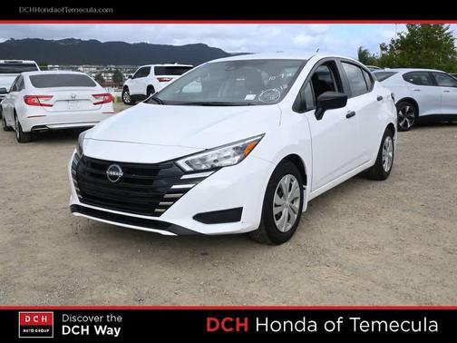 Fresh Powder 2025 Nissan Versa 1.6 S