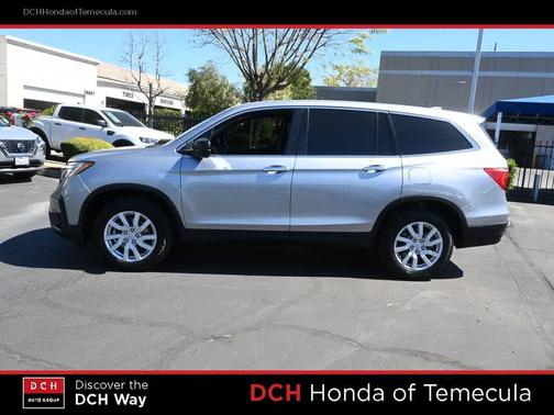 Lunar Silver Metallic 2020 Honda Pilot 2WD LX
