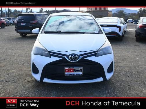2015 Toyota Yaris L