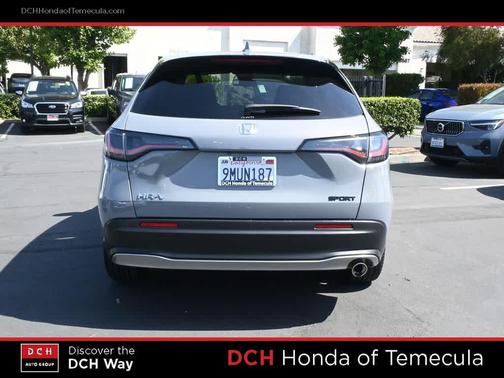 Urban Gray Pearl 2024 Honda HR-V AWD Sport