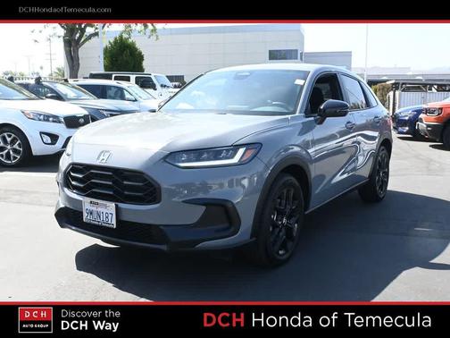 Urban Gray Pearl 2024 Honda HR-V AWD Sport