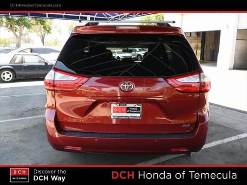 2015 Toyota Sienna XLE Premium