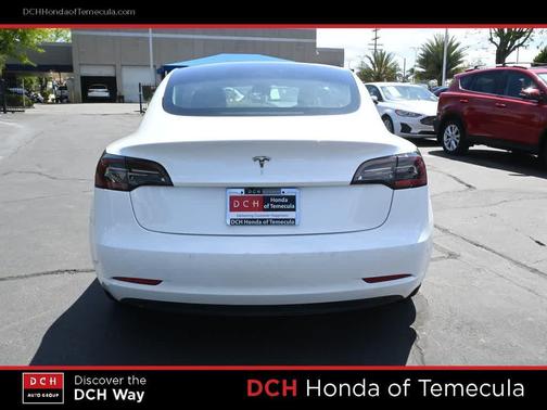 Pearl White Multi-Coat 2021 Tesla Model 3 Standard Range Plus