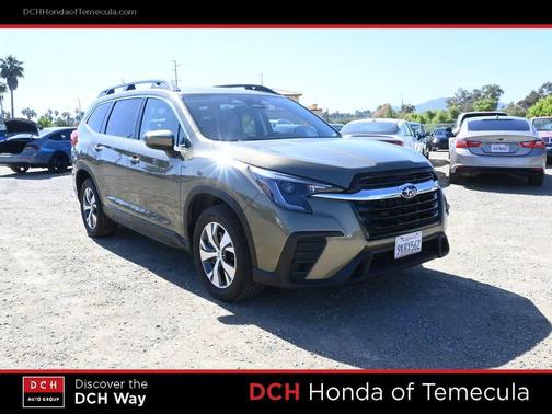 Autumn Green Metallic 2024 Subaru Ascent Premium 7-Passenger